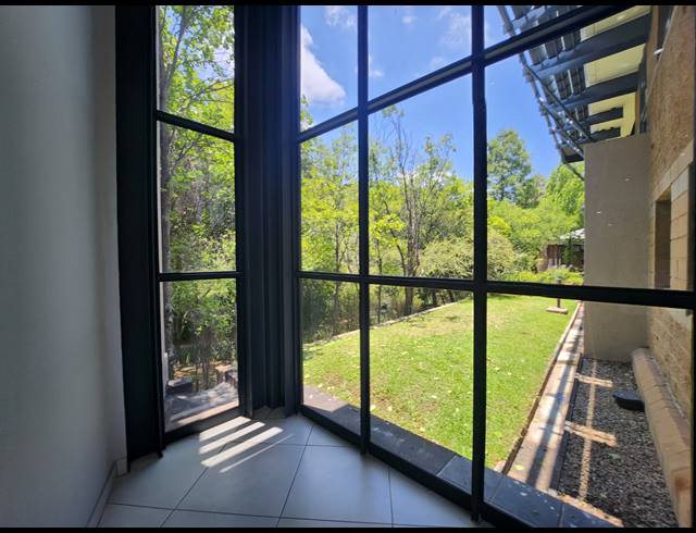 188M² OFFICE TO LET IN RANDJESPARK